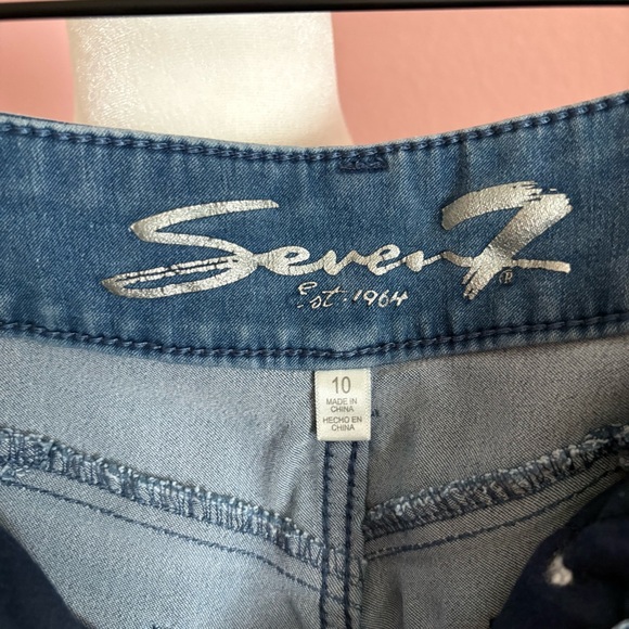 Seven Women’s Jeans size 10 Booty Shaper Medium Wash - Picture 6 of 8